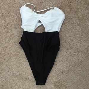 Forever 21 One Piece Cut Our Swimsuit